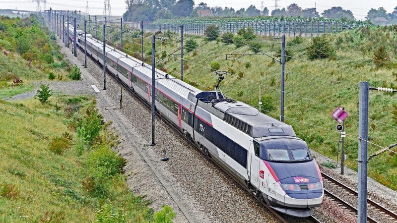 SNCF : Le prix moyen d&rsquo;un billet de TGV baisse de 3% chaque année