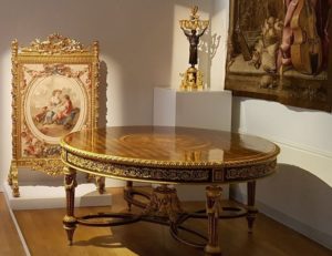 Des meubles detenus par le Mobilier national.