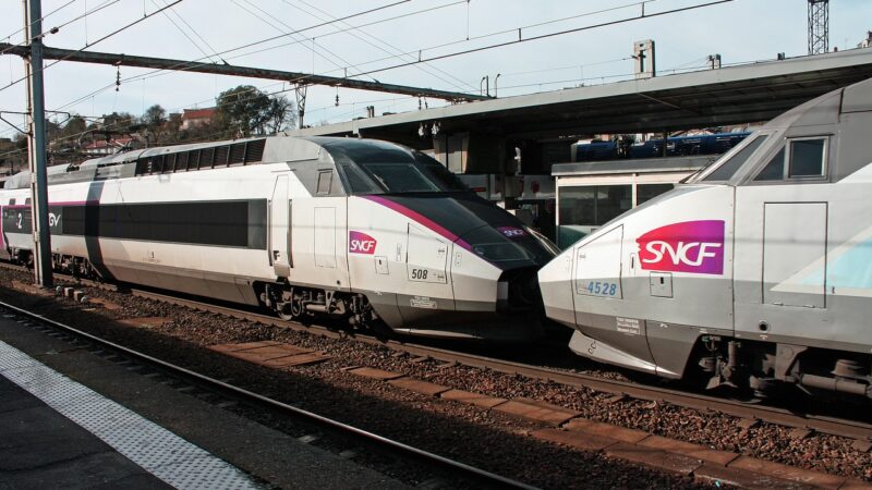 Accord salarial à la SNCF : une avancée insuffisante pour calmer la grogne syndicale
