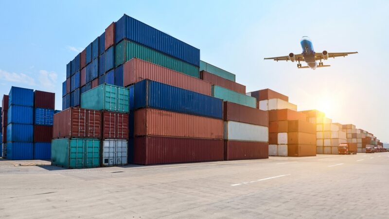 Déficit commercial 2024 : une amélioration en demi-teinte