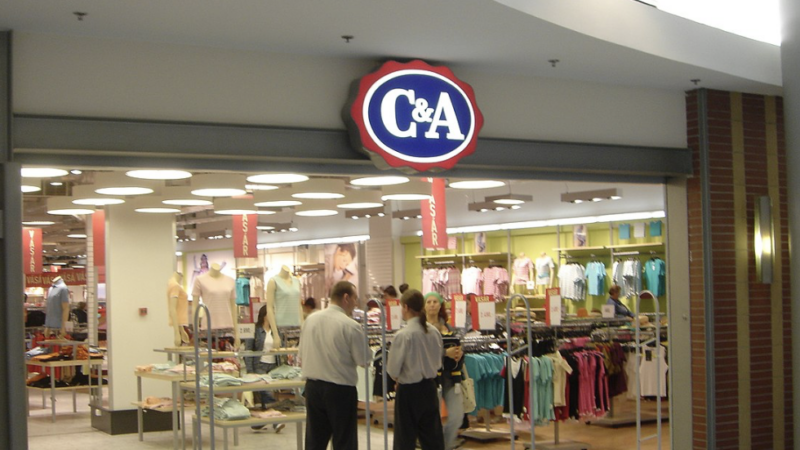 C&A en péril : l’enseigne de prêt-à-porter face à la crise